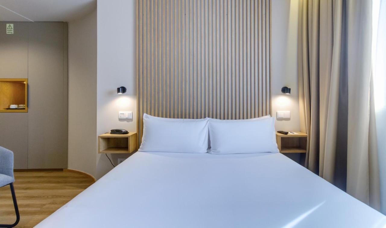 Room Select Porto Bagian luar foto